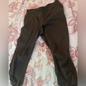 Brown capris leggings